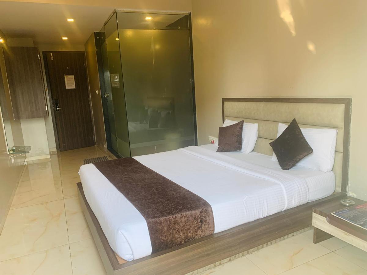 Hotel Merakee - Near Dahisar Mira Road Mumbai Extérieur photo